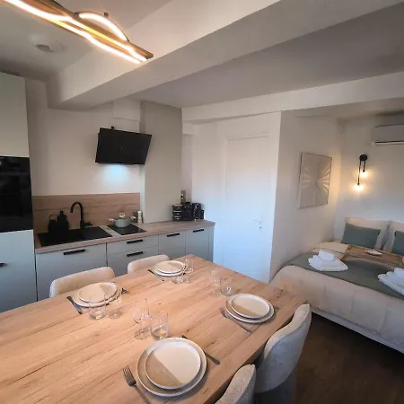 Superbe Studio, Coeur De Ville, A Pied * Montélimar